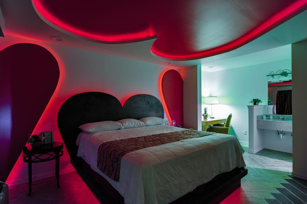 Romantic Inn & Suites Ντάλλας Δωμάτιο φωτογραφία