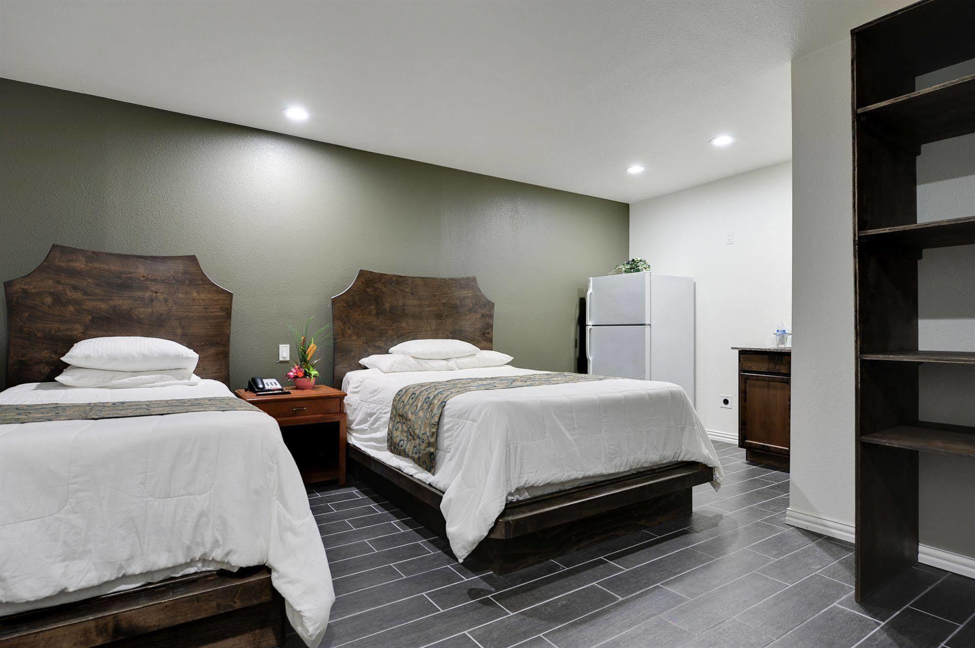 Romantic Inn & Suites Ντάλλας Εξωτερικό φωτογραφία