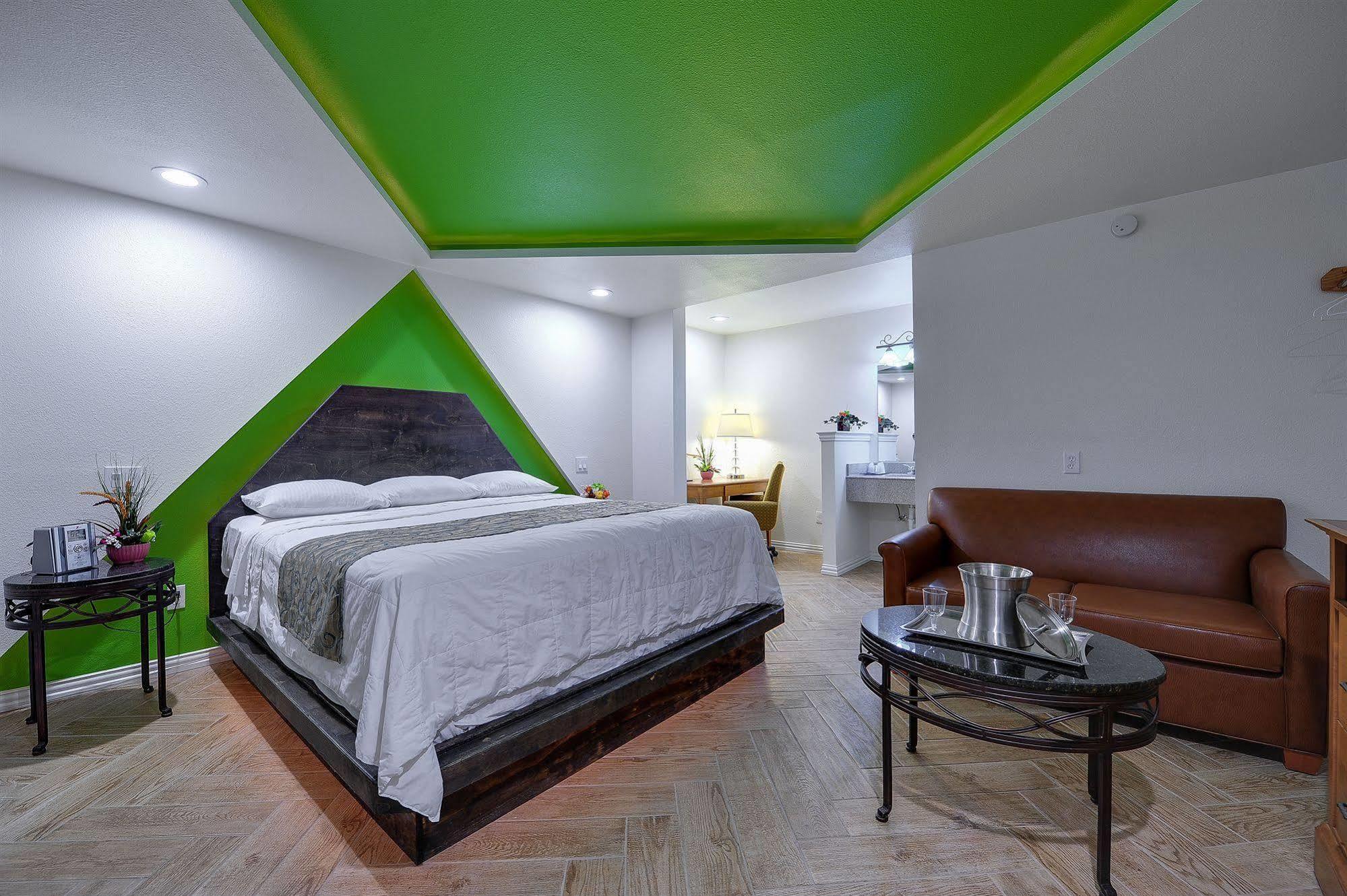 Romantic Inn & Suites Ντάλλας Εξωτερικό φωτογραφία