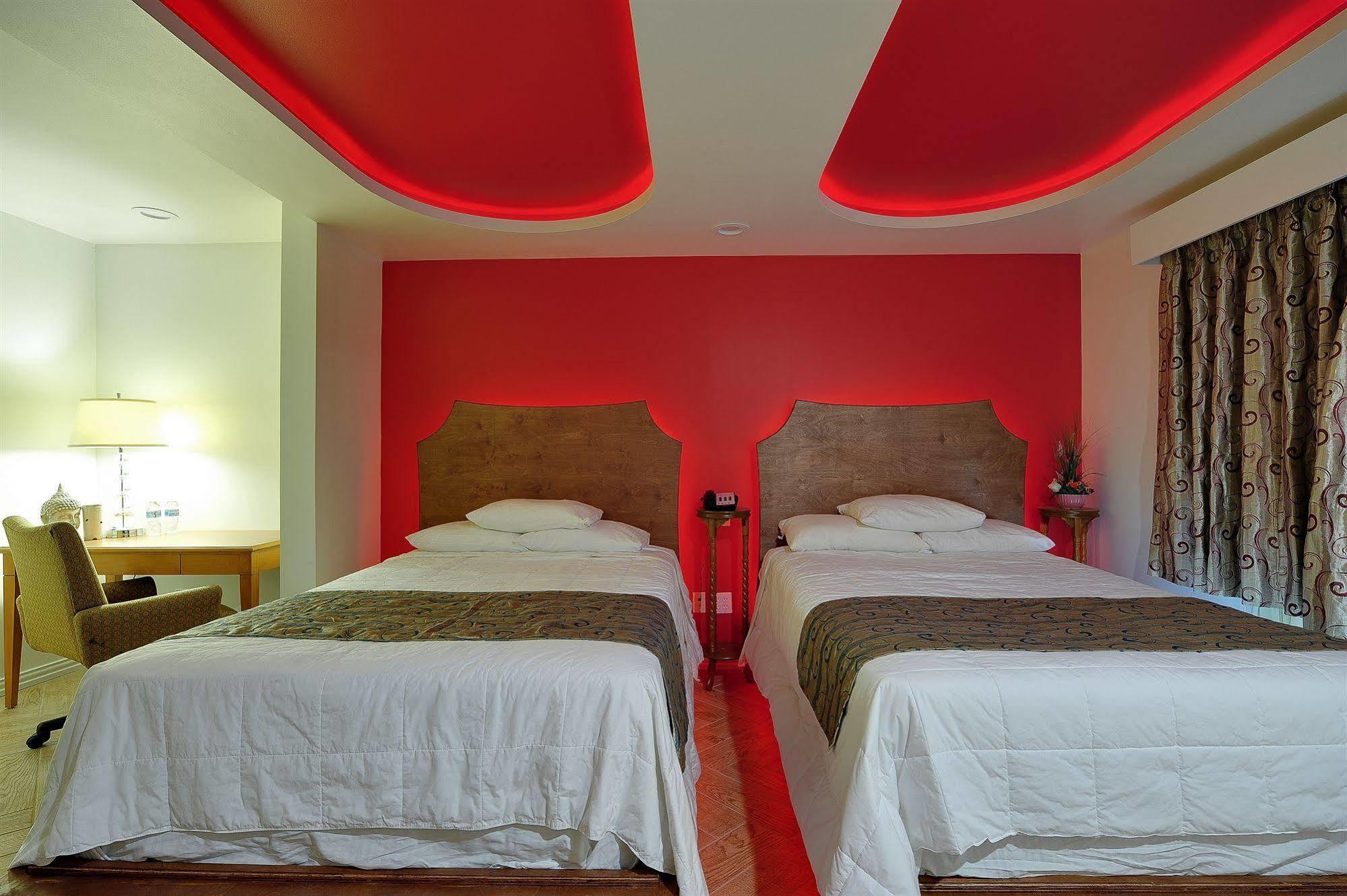 Romantic Inn & Suites Ντάλλας Εξωτερικό φωτογραφία