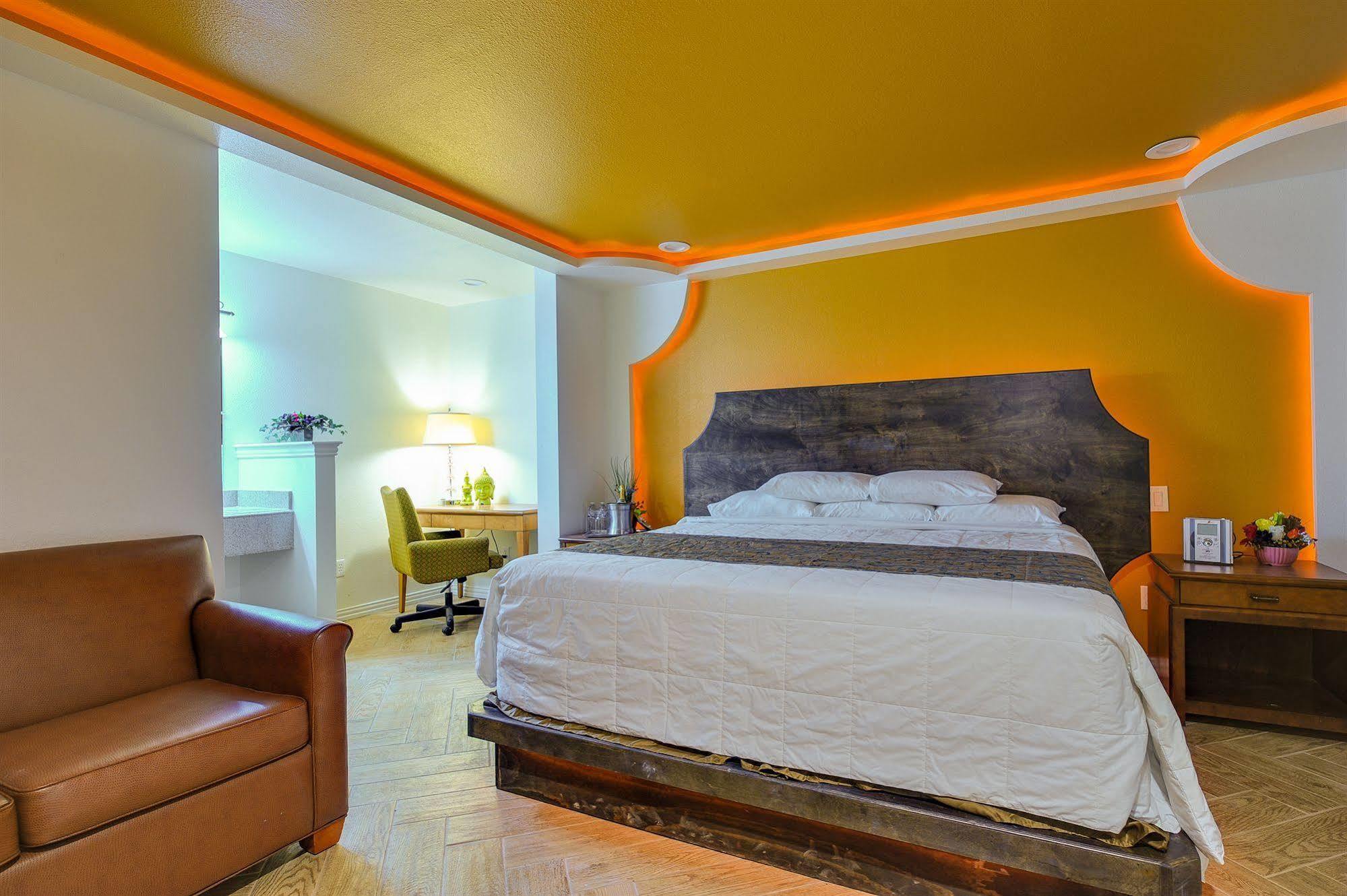Romantic Inn & Suites Ντάλλας Εξωτερικό φωτογραφία