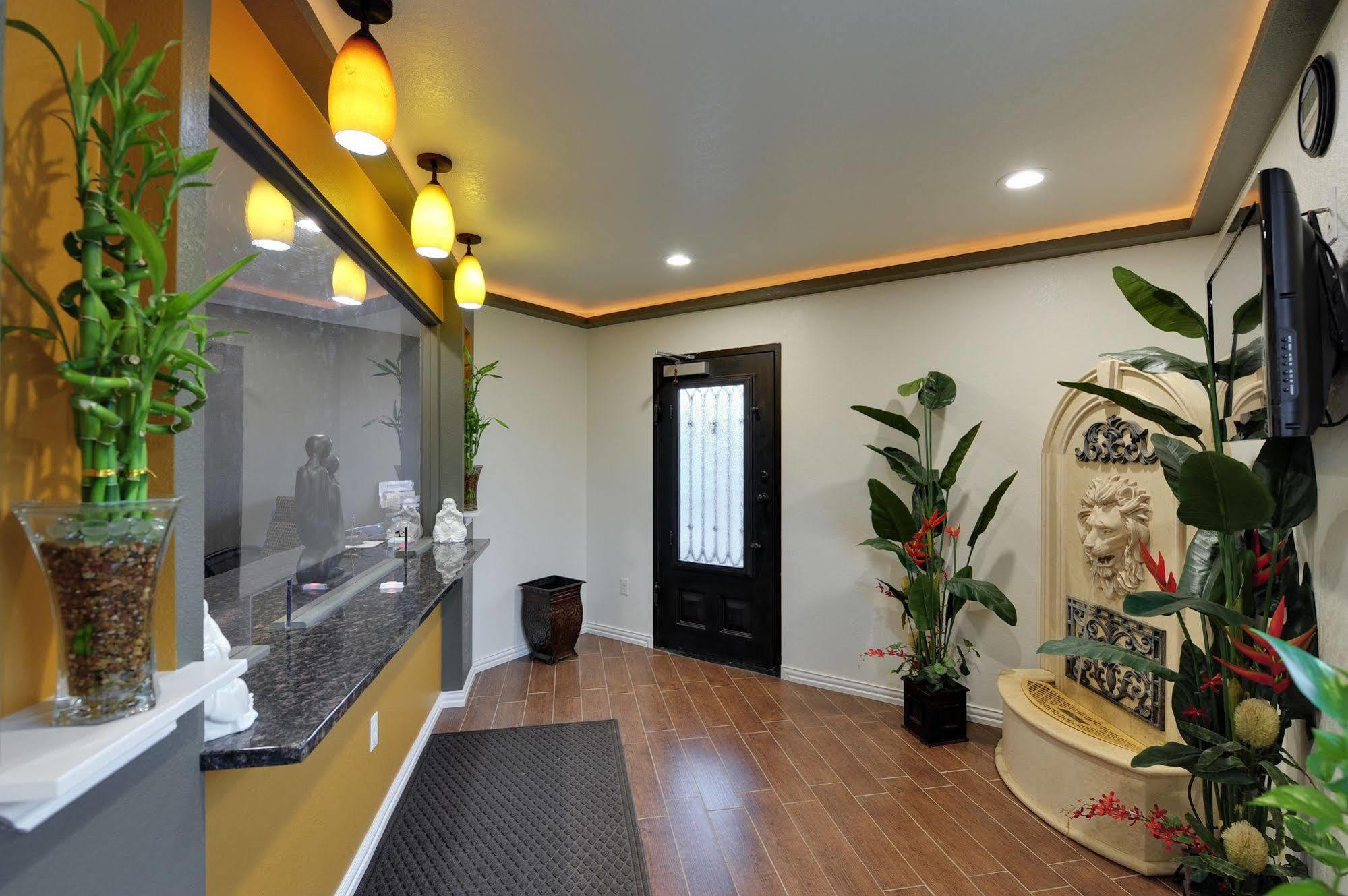 Romantic Inn & Suites Ντάλλας Εξωτερικό φωτογραφία